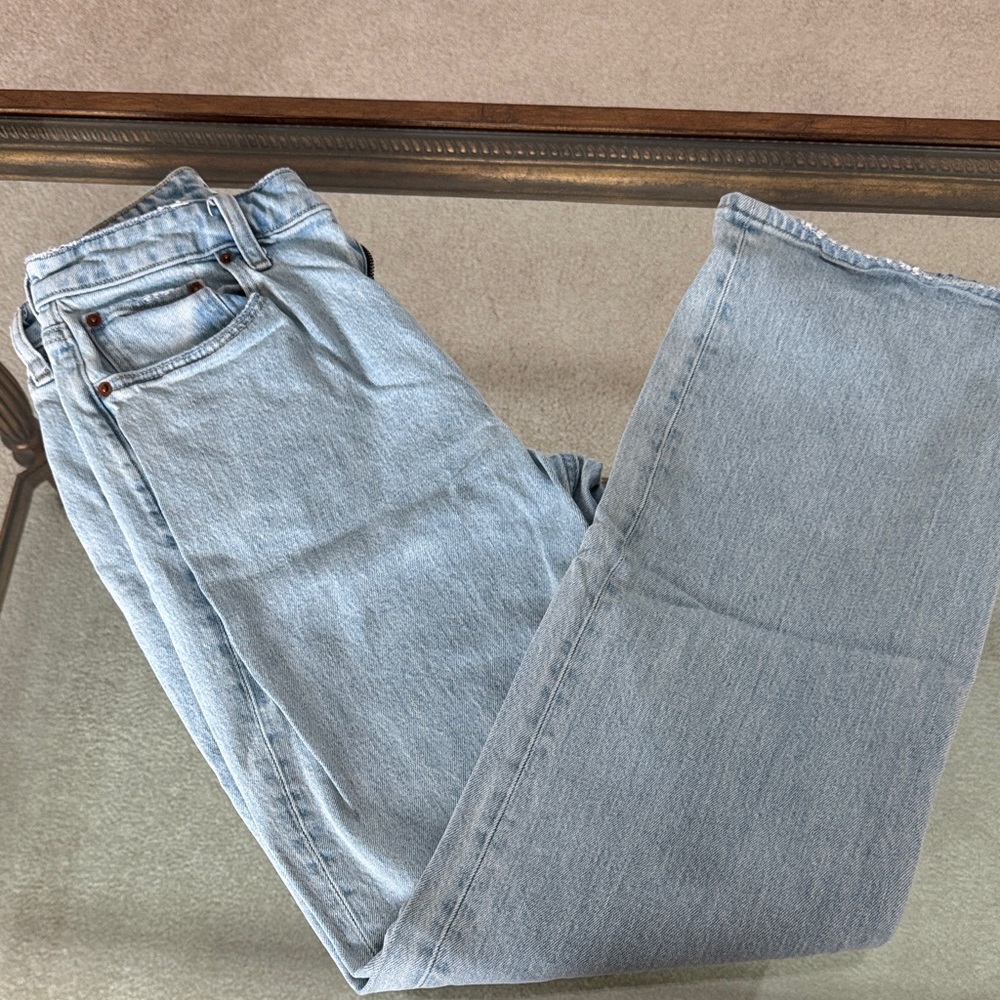 Abercrombie & Fitch High Rise Curve Love Light Blue Jeans